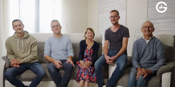 Témoignage vidéo : Sa famille lui sauve la vie !