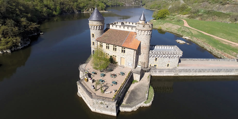 GRAA - Avantages rebond - chateau de la roche - visites - monument - théâtre - escape game