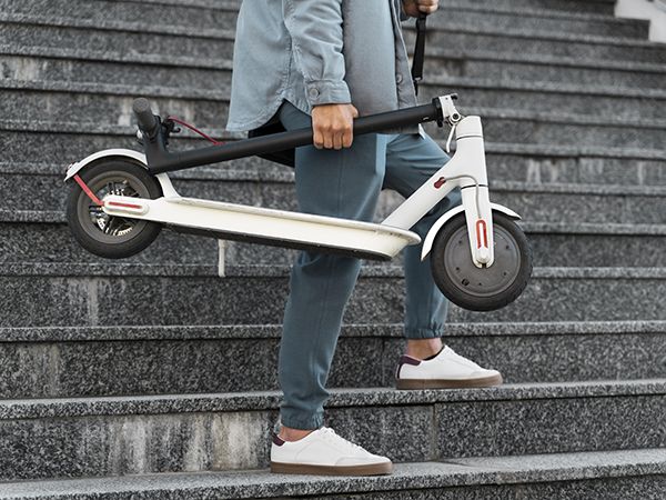GDMR - GMED - Visuel trottinette électrique pliée rebond 600x450
