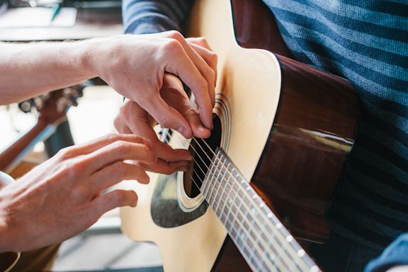 GDMR - GRAA - Melismaa - visuel guitariste