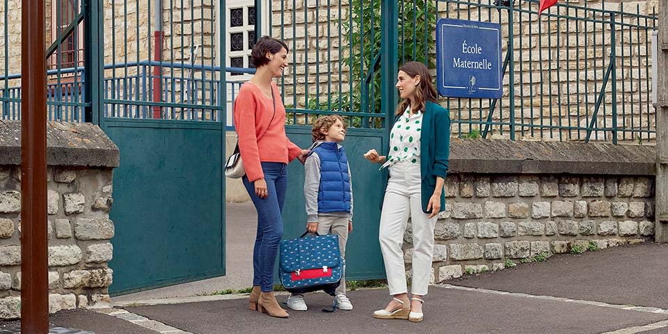 Cerise sortie ecole rebond
